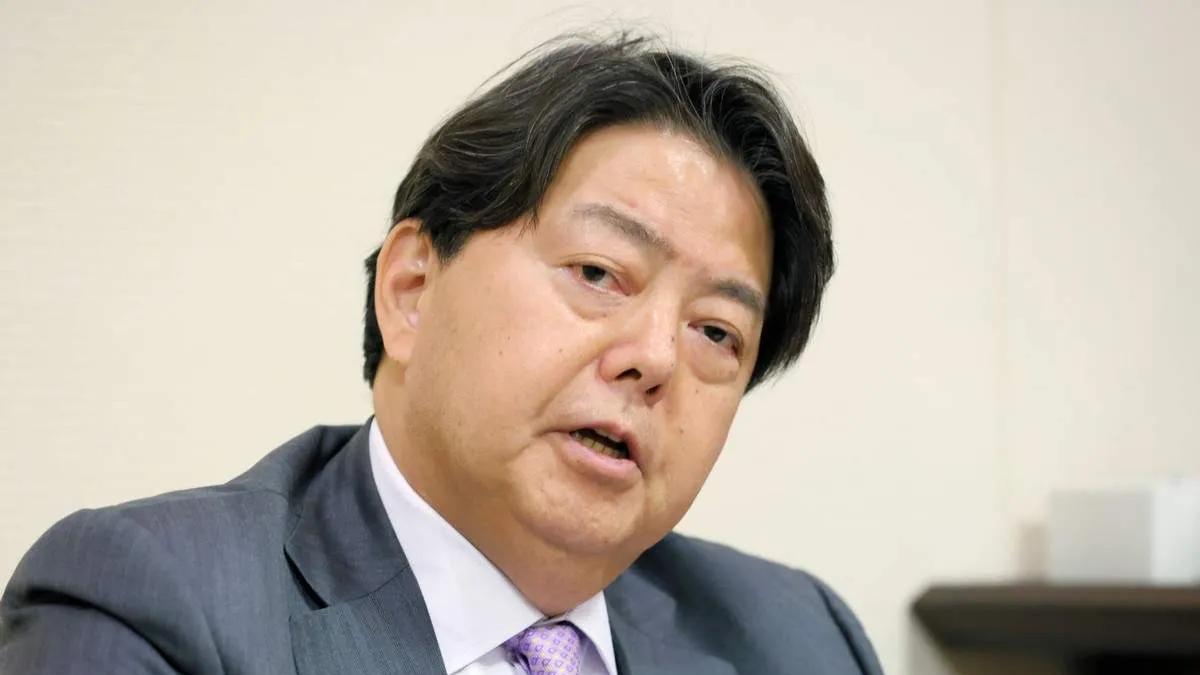 日本抗议中国网络恶搞天皇，却偷偷拿560亿搞舆论公关