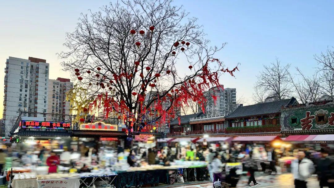 当潘家园鬼市遇见潮玩