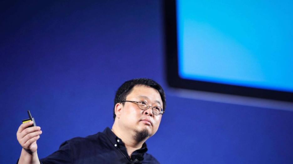 罗永浩怒怼华与华，西贝被"猪队友"拖累，车企也应警惕公关灾难