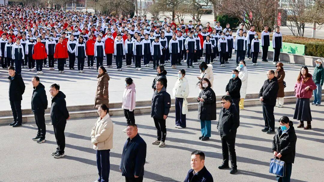 范亭中学举行续范亭诞辰132周年纪念活动