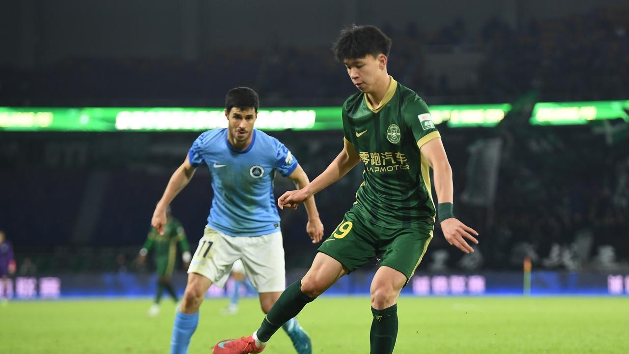 从3-2到2-3有多远？那不应该是浙江绿城与深圳新鹏城的距离