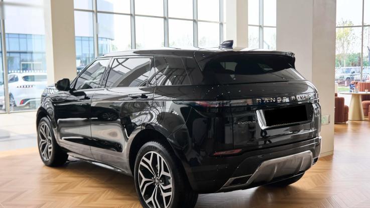 曾经比丰田霸道还要贵，现如今裸车20万出头，路虎极光L咋卖不动