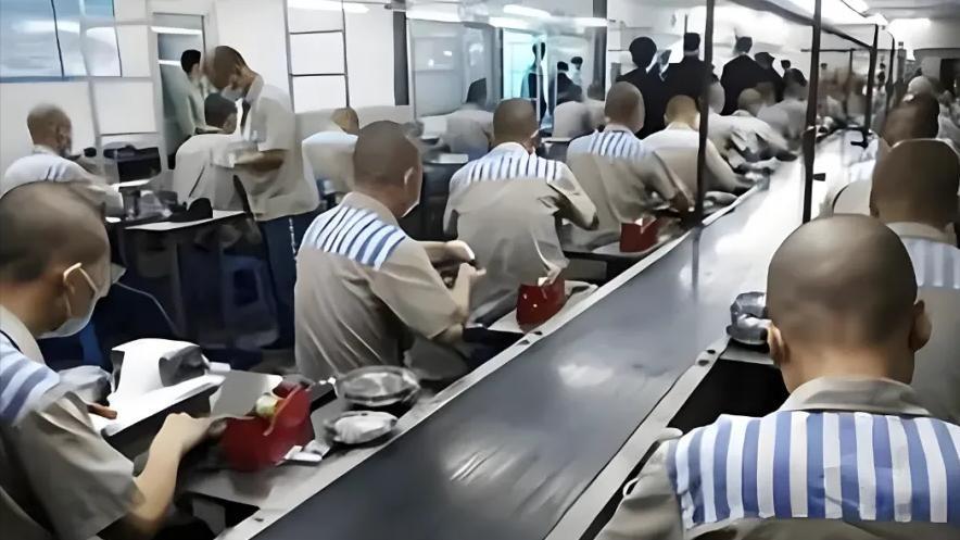 真实的监狱生活，绝对和想象的不一样！