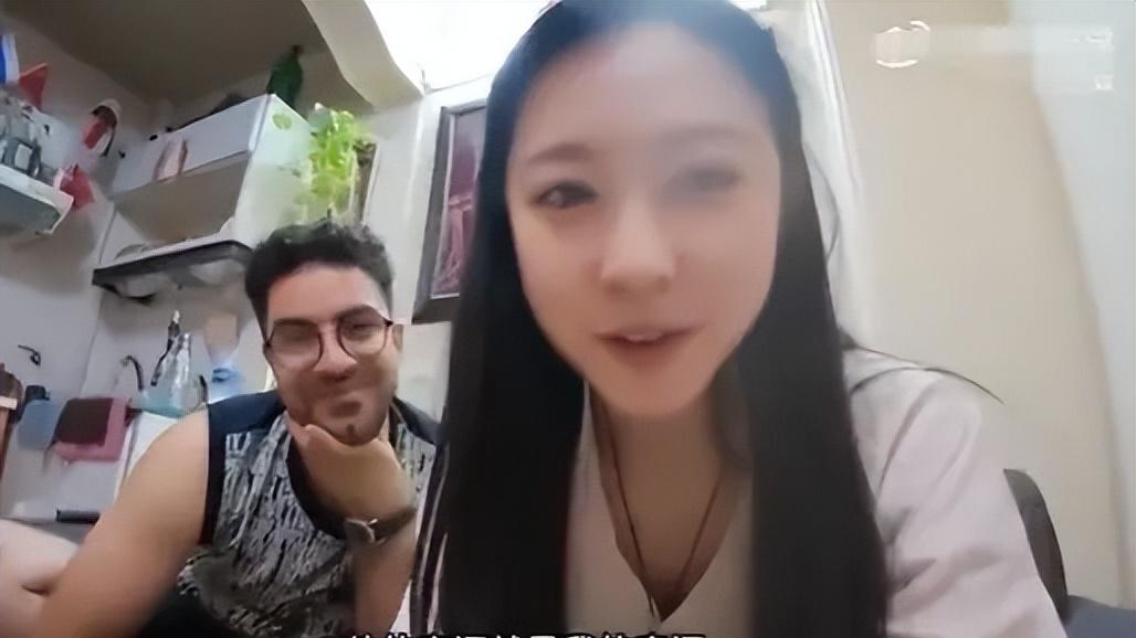 我国美女博主借宿伊朗单身男性家中 晚上：能一起睡吗？我保证不动