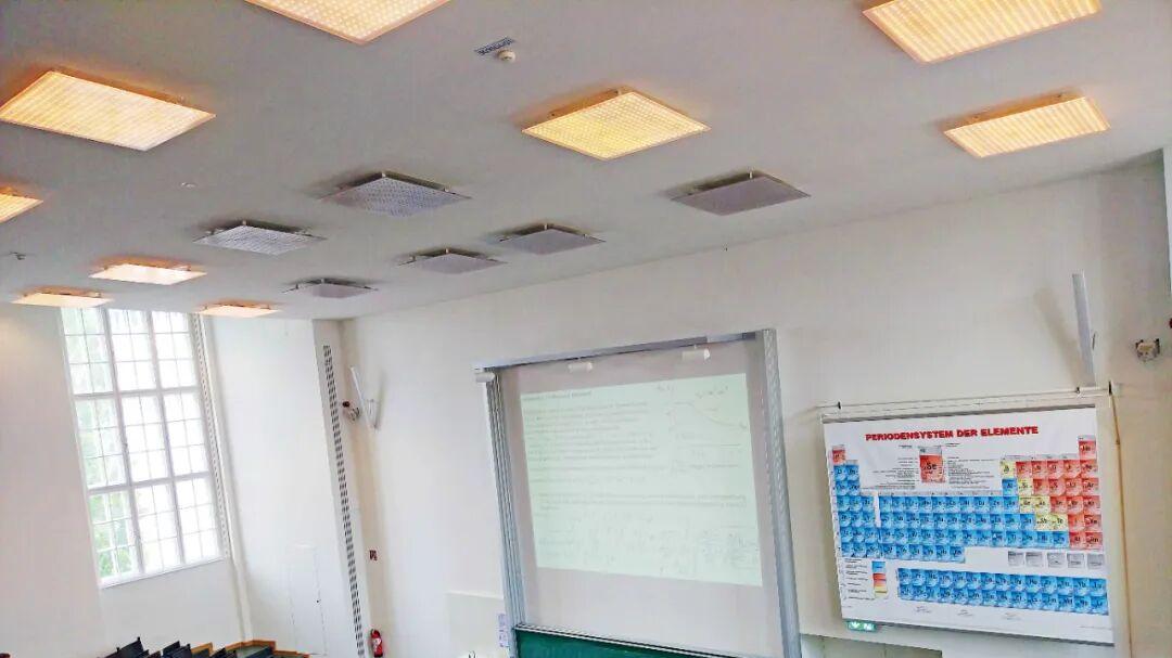 这里免费读世界名校，但你可能毕不了业