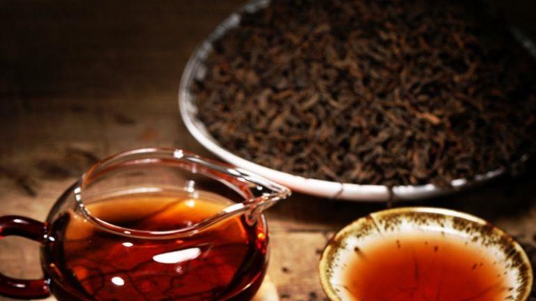 喝普洱茶会上火吗？真相可能和你想的不一样！