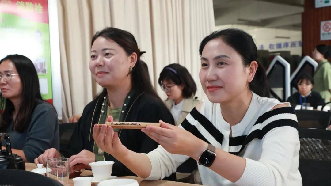 茶香进校园，培训暖人心！呈贡区总工会2025年技能培训活动圆满收官