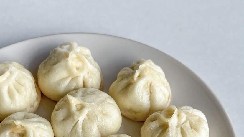 小笼包：一口爆汁的江南味道