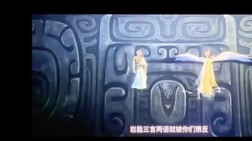 脆弱的裙子，隐藏的阴谋，权力游戏的真相