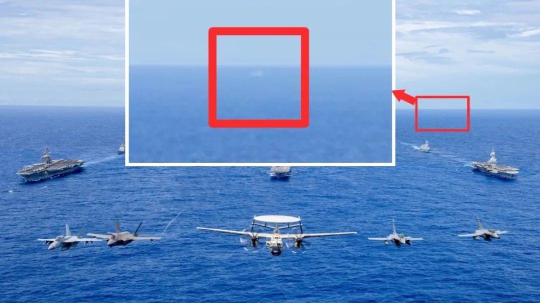 只剩10海里！815A舰不顾多方阻挠，强行加入美日法三航母编队!