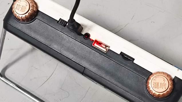 5英寸屏幕自由看视频听音乐，这款迷你唱戏机，纯粹的娱乐工具