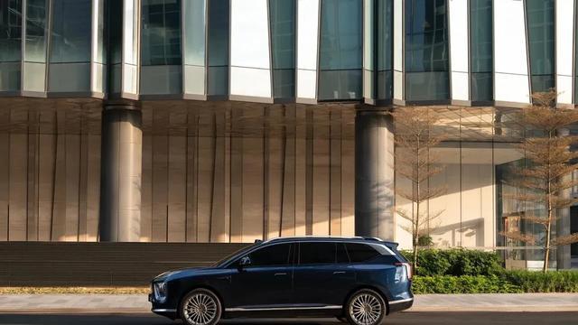 昊铂HL：30万级大6座SUV市场的破局者