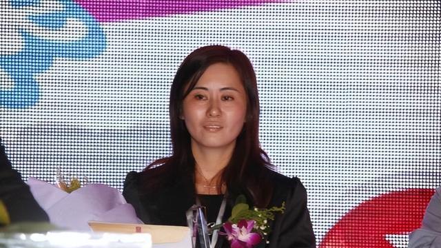 最孤独上海女首富：40岁成寡妇，继承70亿遗产，14年后又赚310亿