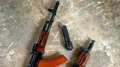 AK-74突击步枪的改型，缩短枪身的AKS-74U