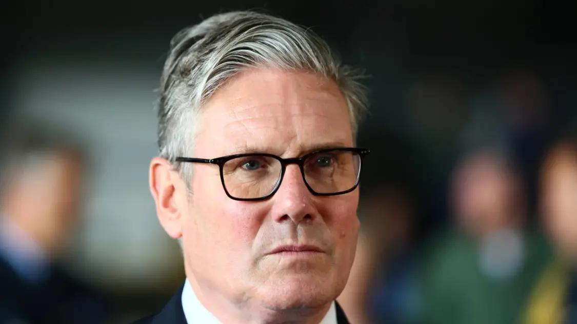 一枚螺丝引发的战争谜案：英国伞兵之死揭开西方在乌秘密布局