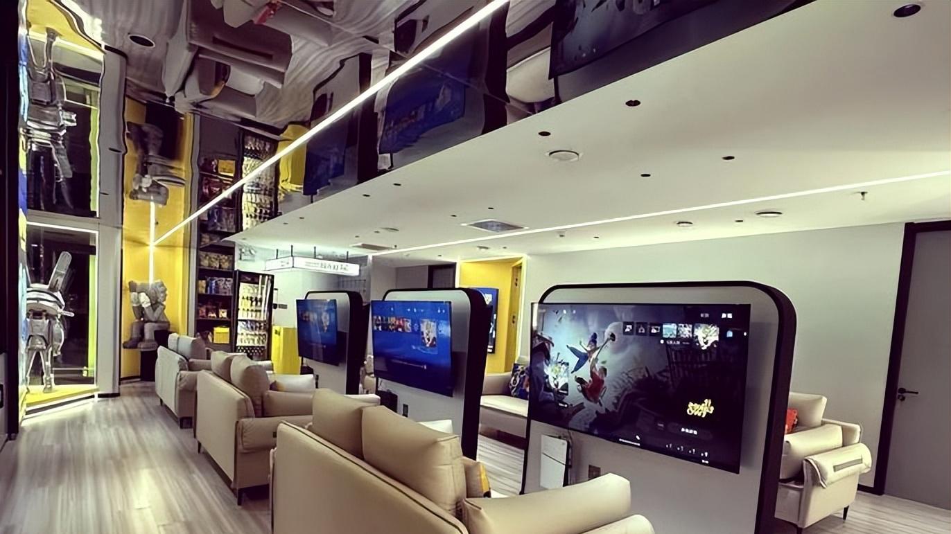 去电玩店交朋友，好玩吗？