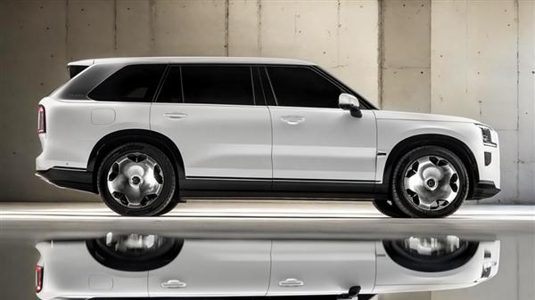 极氪9X内饰揭晓：天地门、后排屏、零重力座椅全都有