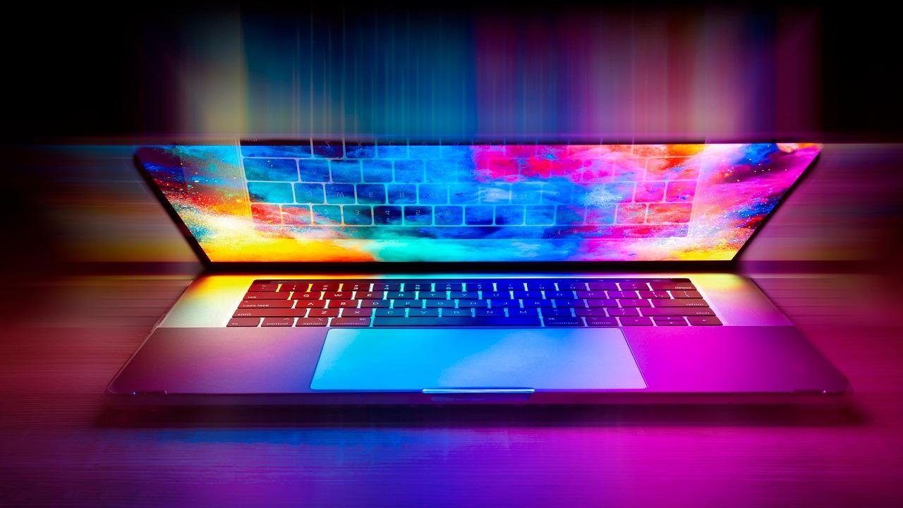 笔记本电脑要涨价20%！内存十天翻倍，三星SK海力士把产能全给AI了