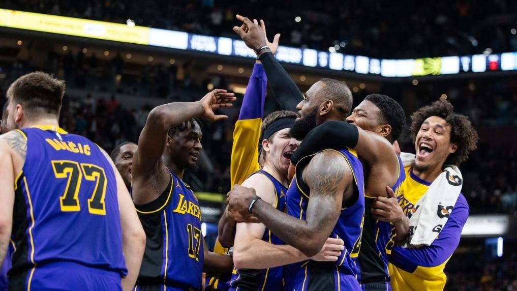 据报道，詹姆斯在发展联盟高强度锻炼后预计最快18日重返湖人队