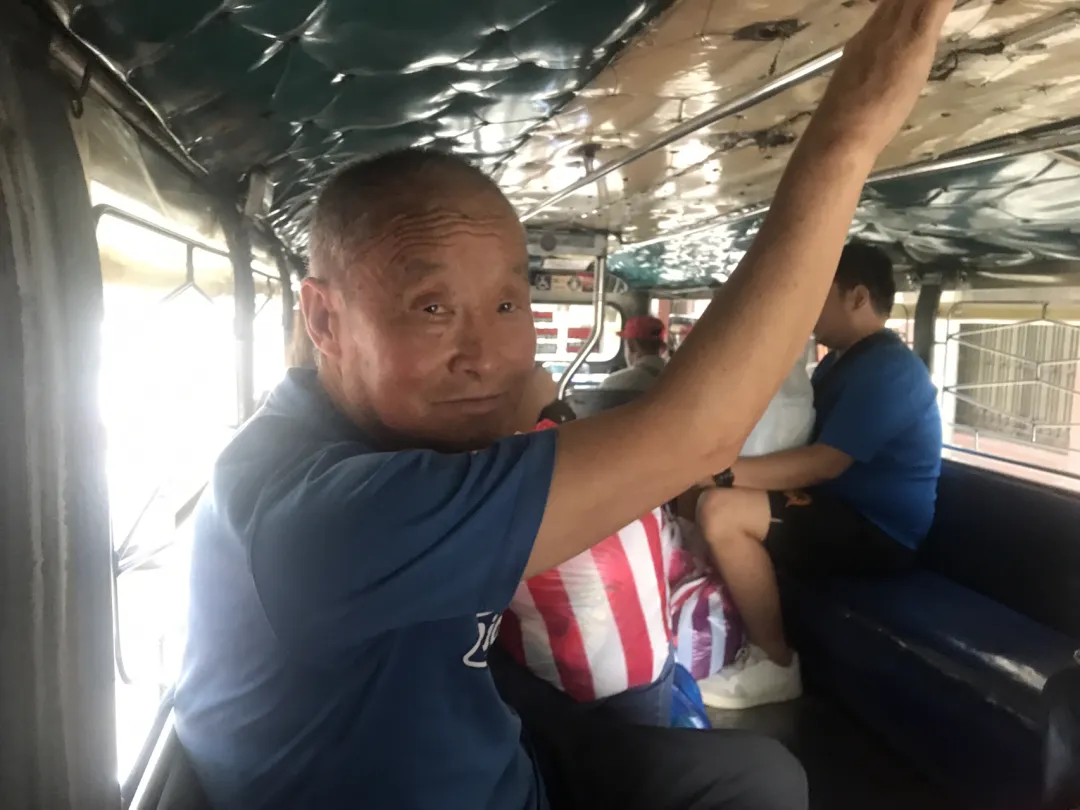 父亲来菲律宾后第一次生病，情形太吓人了