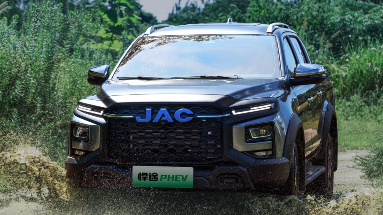 悍途双车上市，打响中国新能源皮卡全球竞争发令枪