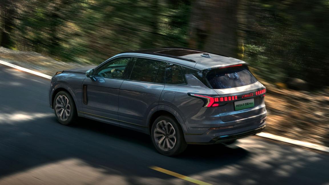 一车多用！限时焕新价23.58万起的领克09 EM-P四驱Max大五座闭眼入