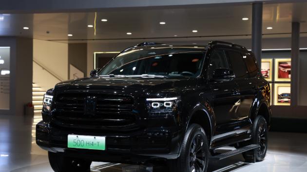 新款坦克500八月开启预售，究竟与情怀之车丰田普拉多差距有多大？