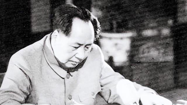 38年张国焘叛逃后，毛主席写信给他最后一次机会，他却叫嚣一件事
