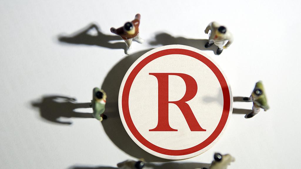 商标热点丨华为申请“鸿蒙极客”商标；淘宝注册“AI逛”商标