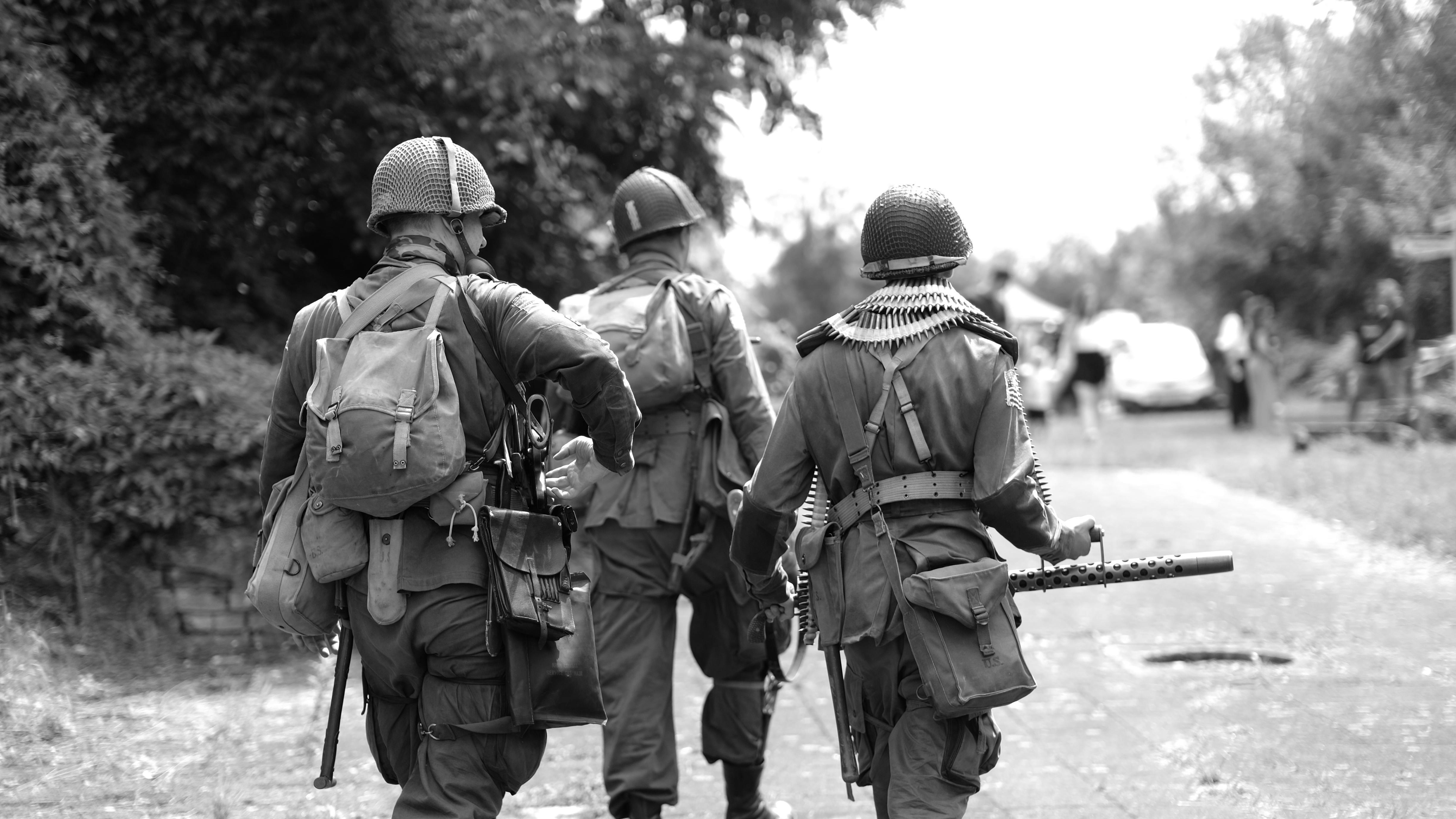 五个战胜国都有资格驻军，为什么只有美国不撤？