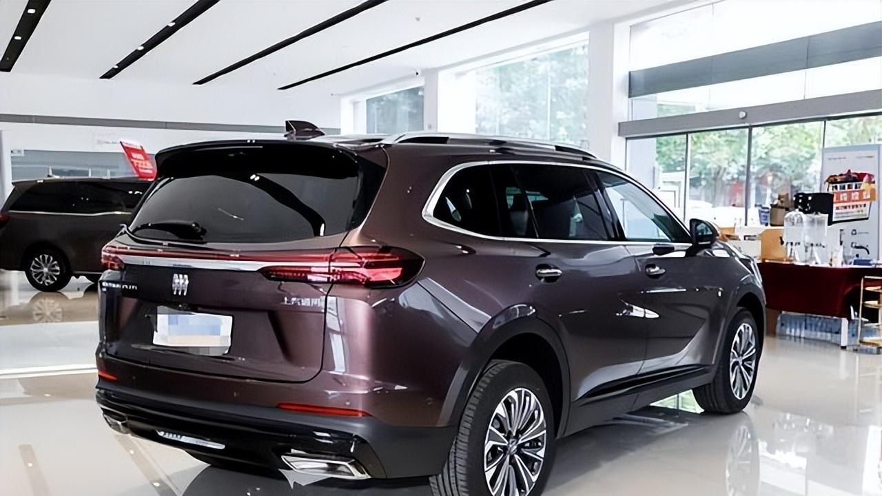 合资中型SUV“性价比之王”！20万降至14万，2.0T+9AT，还看啥汉兰达