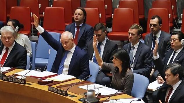 联合国五常，历史上3次齐刷刷举手反对，让在场150国全看懵了