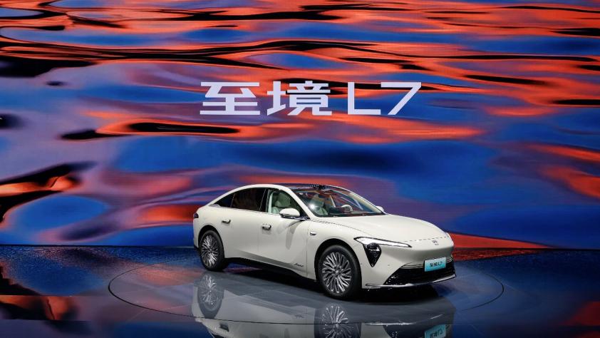 别克至境L7正式上市，限时权益价16.99万~21.59万元