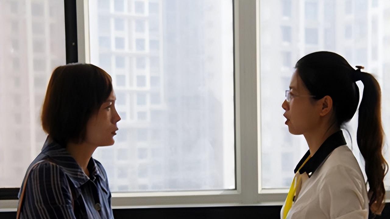 20多名家长联名投诉班主任，家委会长解释原因：教育方法太粗暴