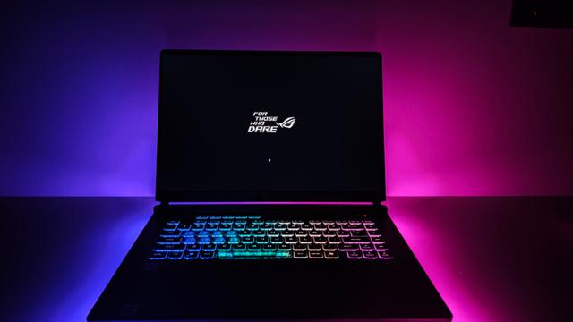 开学能闭眼选的笔电：ROG魔霸新锐 2025，硬核配置“能文能武”！