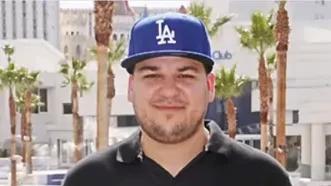 还是以前的金卡戴珊好看，亲弟弟也那么的帅，就是后来都变了模样