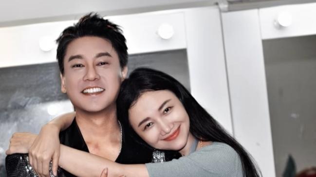 大S友人私信曝光！爆粗口硬刚支持者，火药味十足，背后真相引热议！