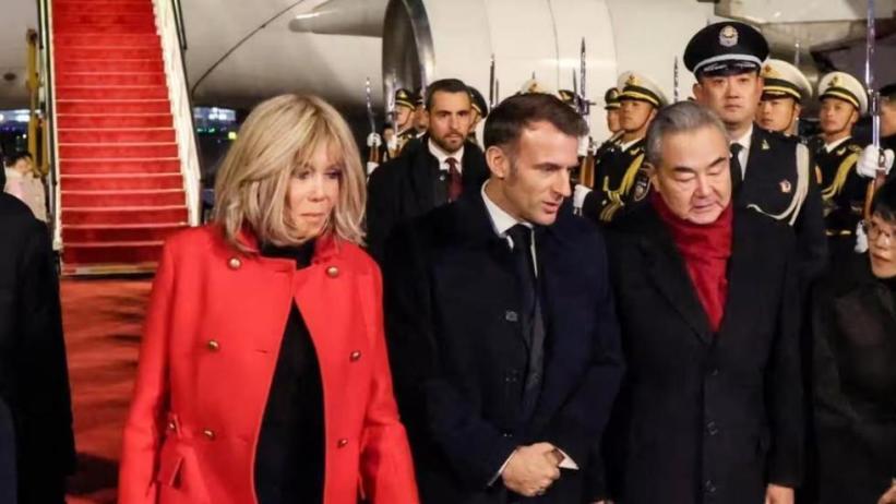 抢在特朗普之前，马克龙先一步访华，欧洲不想再被边缘化？