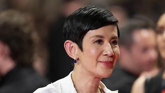 资深主持人、演员去世! 其女著名影星发文悼念, 网友: 原来是父女