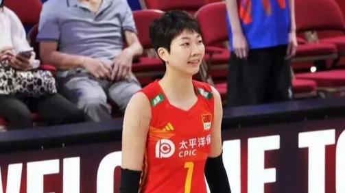 土超常规赛结束，袁心玥表现太出彩！她去海外打球进步太大