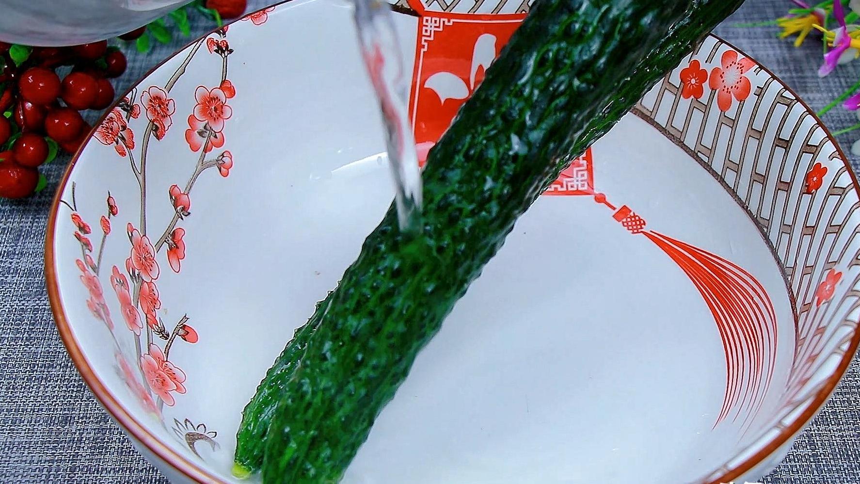 黄瓜这样炒，真的好吃到老公连吃3碗饭！