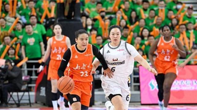 19分大逆转锁定前4！女篮霸主杀疯了：冲击第2名指日可待了？