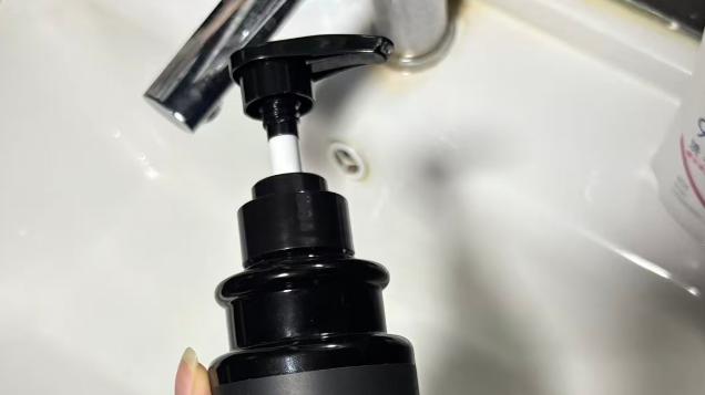 防脱洗发水哪个牌子效果好？五大专业级洗发水评测，精选成分强效改善脱发问题！