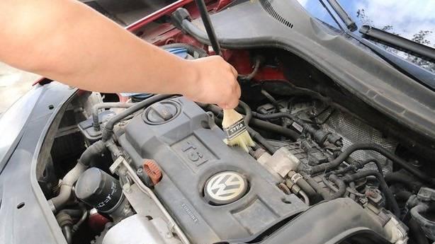 你给爱车清洗过发动机舱吗？有什么作用？