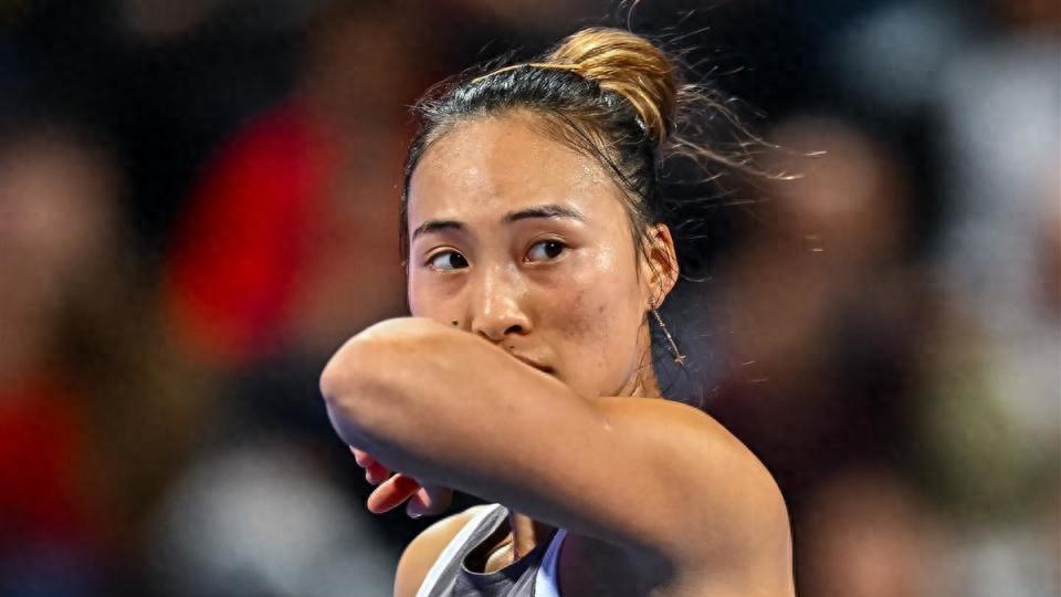 首战遇强敌！郑钦文印第站首个对手阿扎伦卡，交手纪录两战皆负