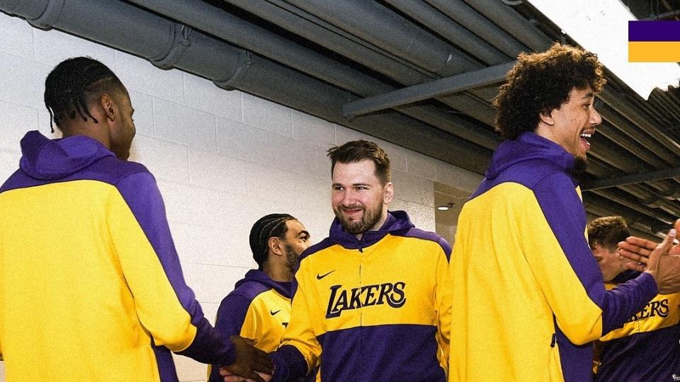 不会缺席G4！东契奇未被湖人列入最新伤病名单，且全队仅克勒贝尔一人有伤