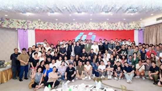 “真相只有一个，但找到它的路却有千万条。”——《侦战》背后的悬疑盛宴