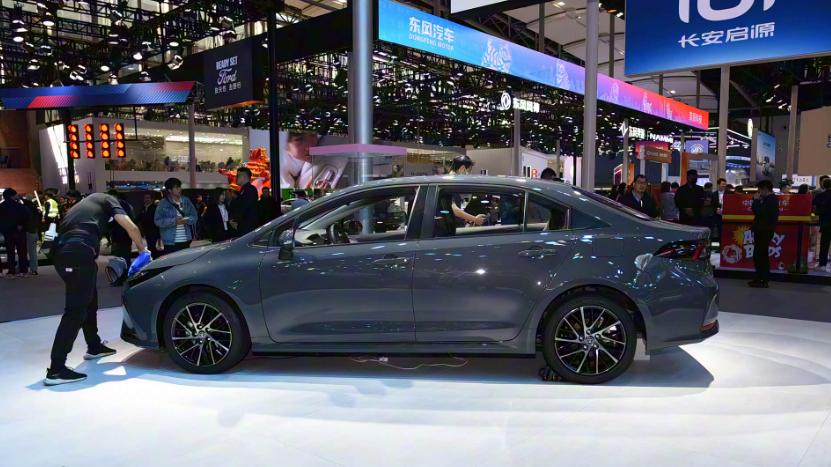 全新一代卡罗拉要来了！外观更年轻运动，新增2.0L动力，下月上市