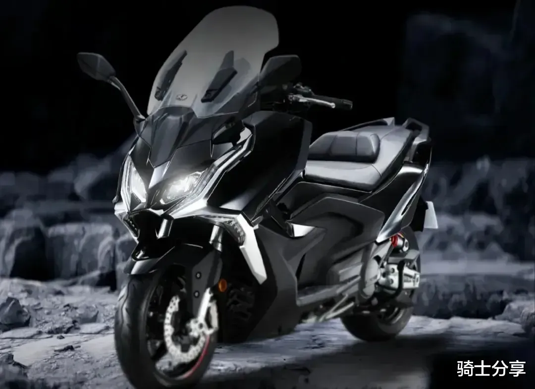 双缸踏板车要变天了吗？鑫源打算推出250双缸车型！