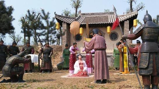 马嵬之变中，禁军为什么一定要杀死杨贵妃？